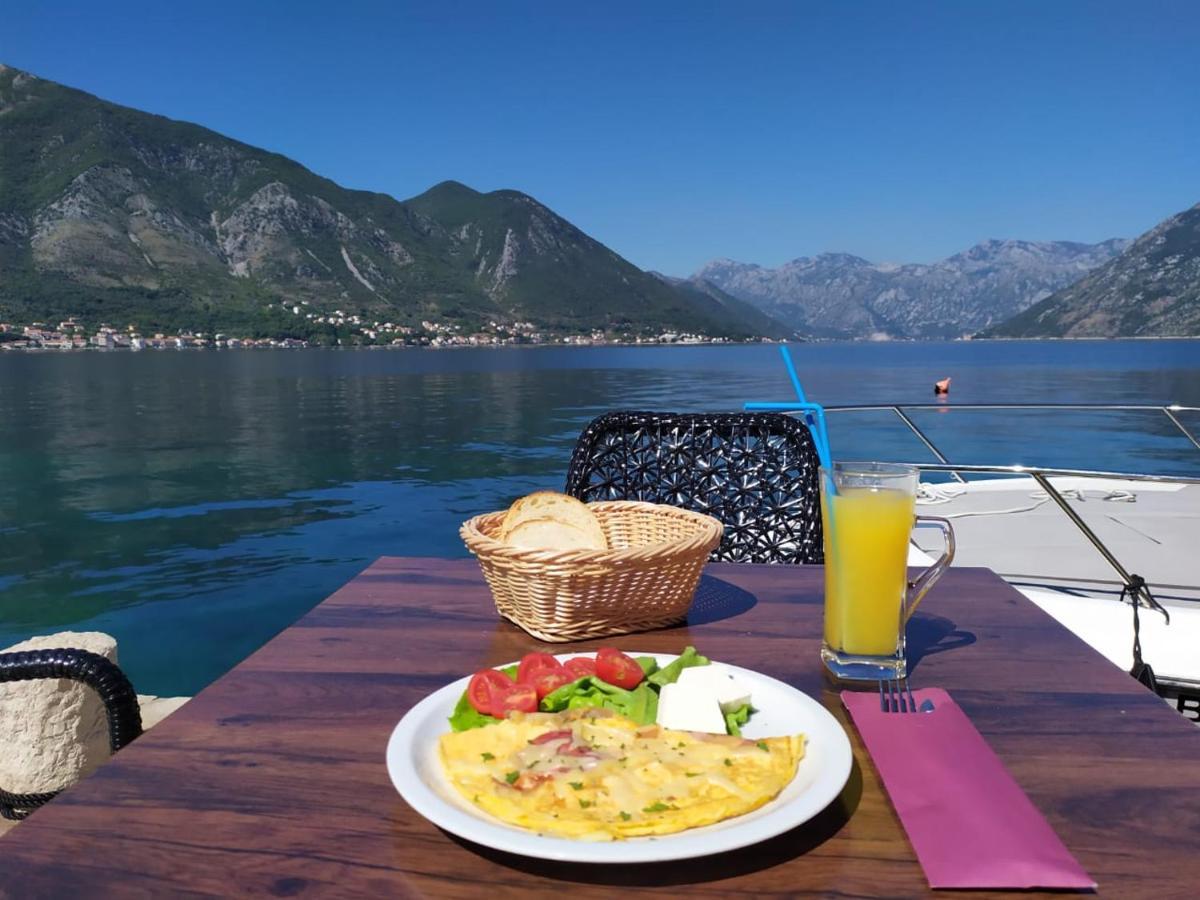 Apartments Babilon Kotor Exteriör bild