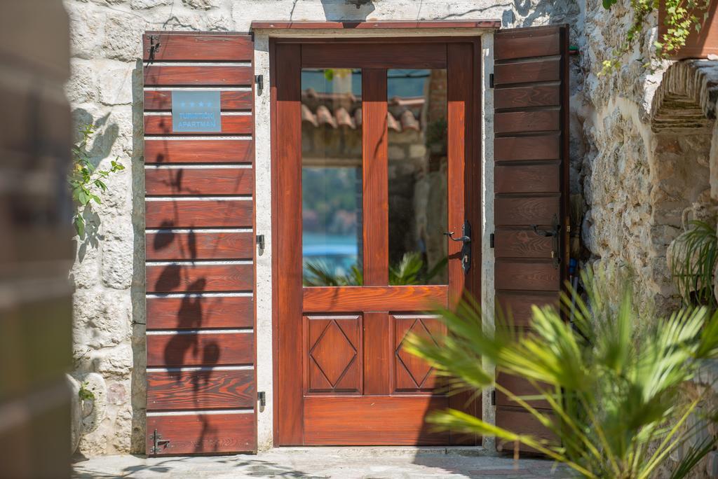 Apartments Babilon Kotor Exteriör bild